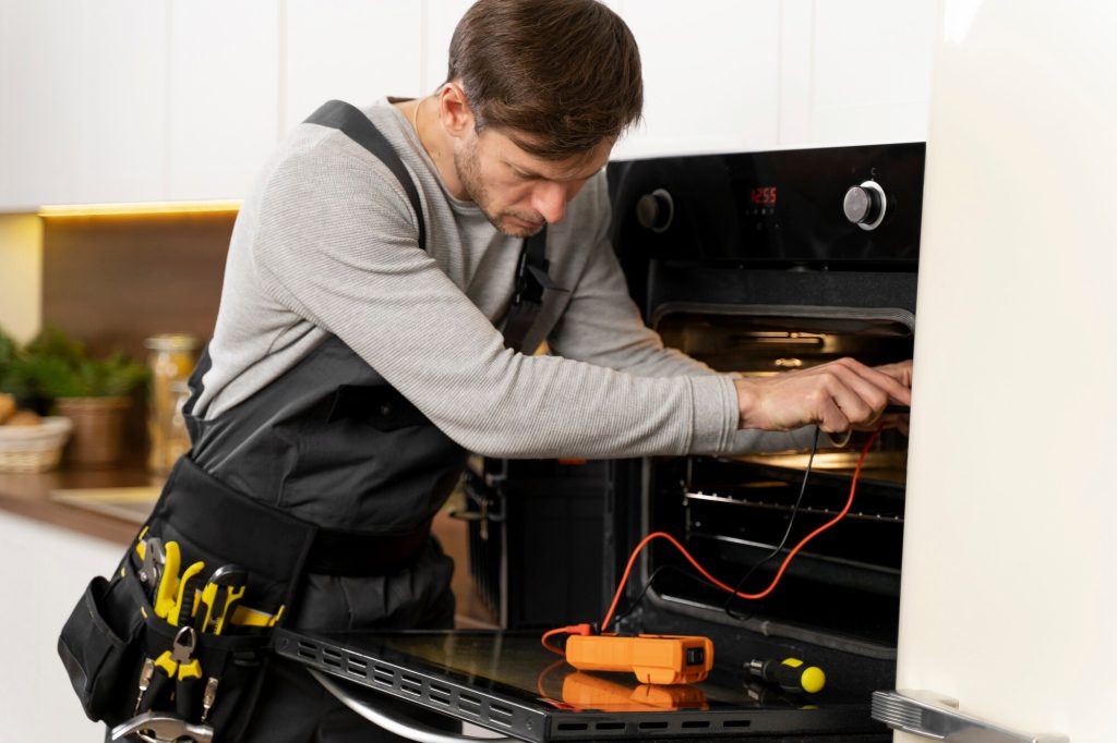 Service Maintenance Worker Repairing 23 2149176715 1024x682